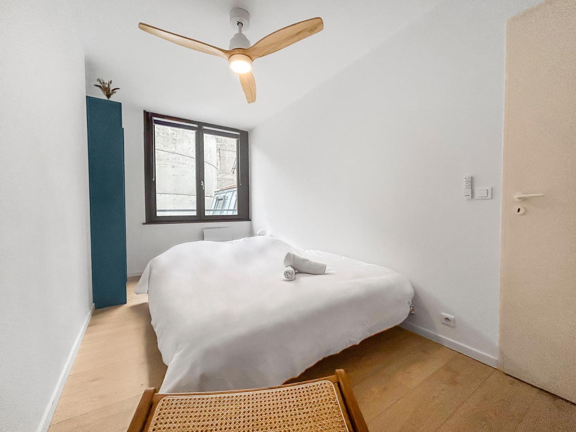 Duplex Hyper Centre *